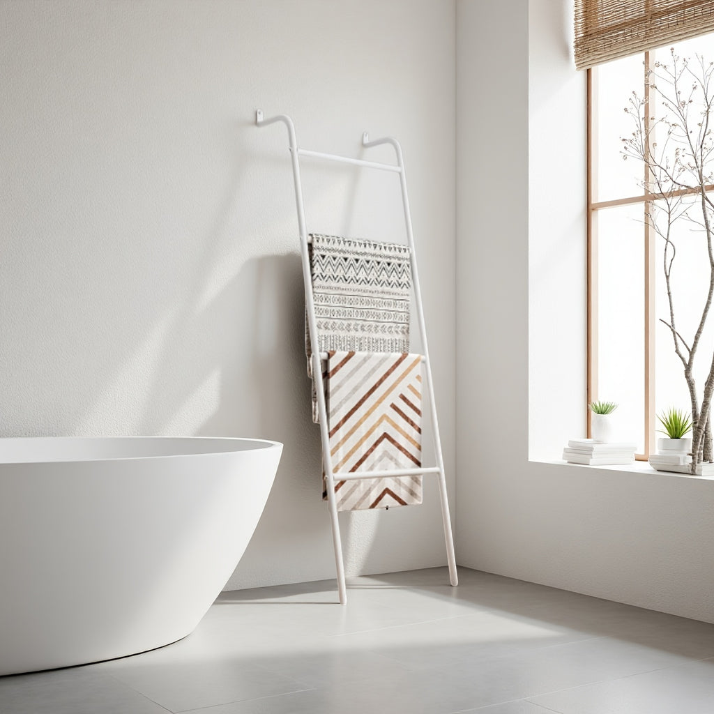 Space-Saving Freestanding Metal Blanket Ladder (4-Tier)