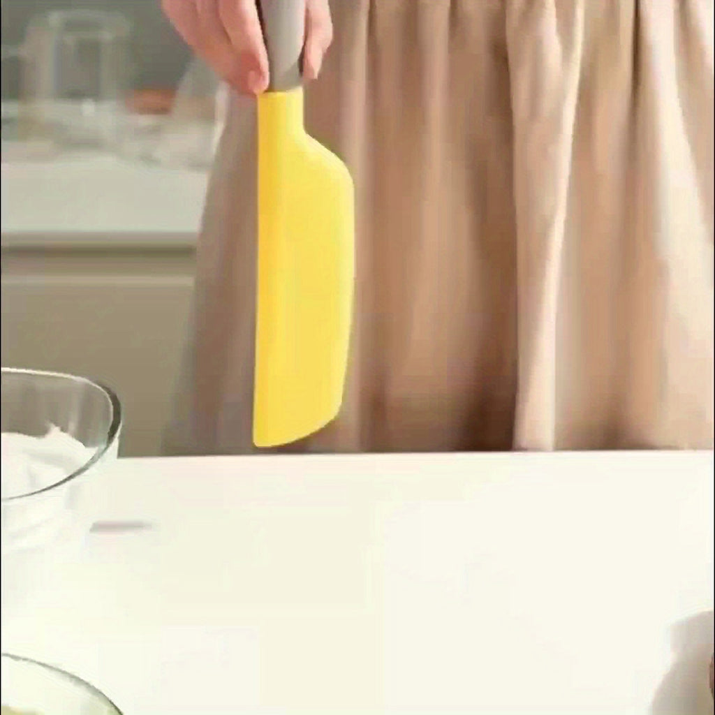 Oversized Heat-Resistant Silicone Spatula