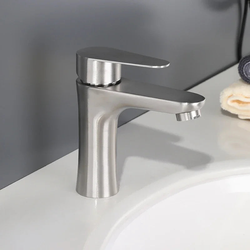 304 Stainless Steel Lead-Free Bathroom Faucet (Single-Handle)