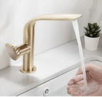 360° Swivel Single-Handle Solid Brass Bathroom Sink Faucet