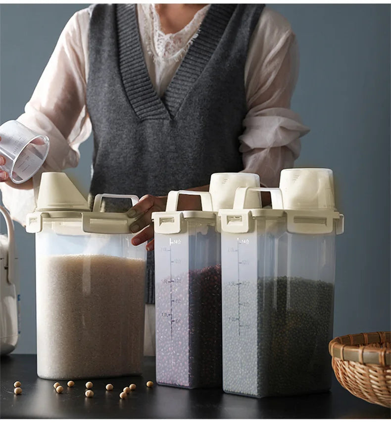 Airtight Built-In Dispenser Grain Storage Container (1.75–3L)
