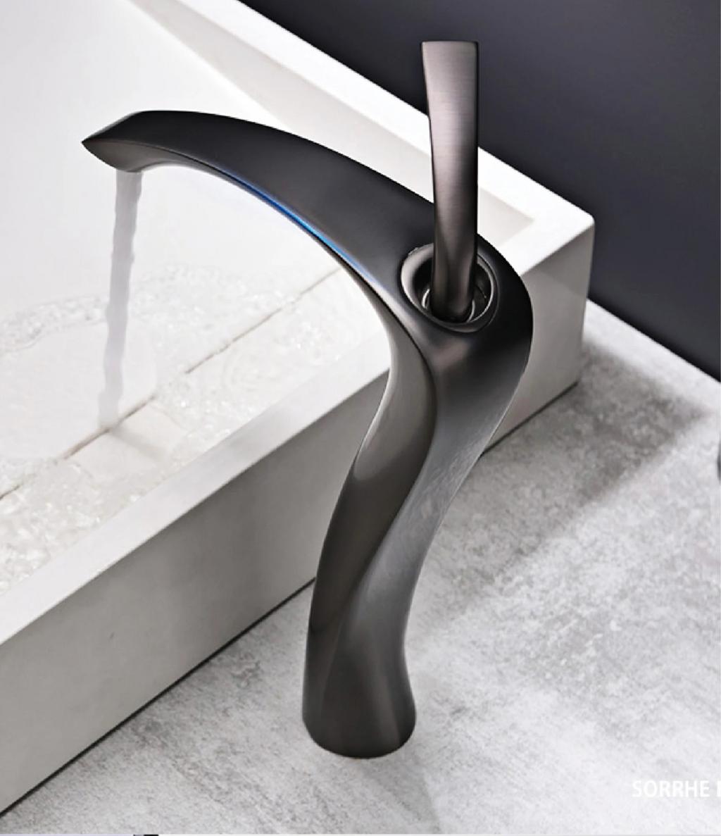 Brass Single-Handle Anti-Leak Ceramic Cartridge Bathroom Faucet (Single-Hole Deck Mount)