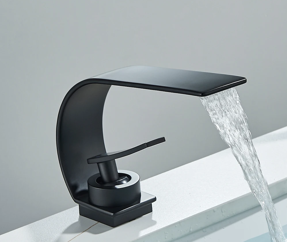Brass Waterfall Single-Handle Bathroom Faucet (Deck-Mount Single Hole)