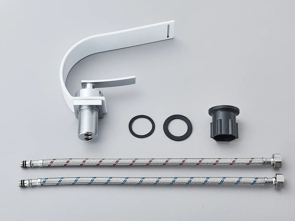 Brass Waterfall Single-Handle Bathroom Faucet (Deck-Mount Single Hole)