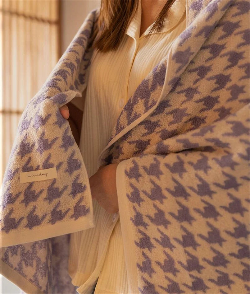Combed Cotton Houndstooth Jacquard Face Towel