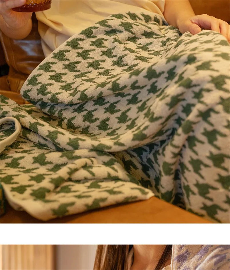 Combed Cotton Houndstooth Jacquard Face Towel