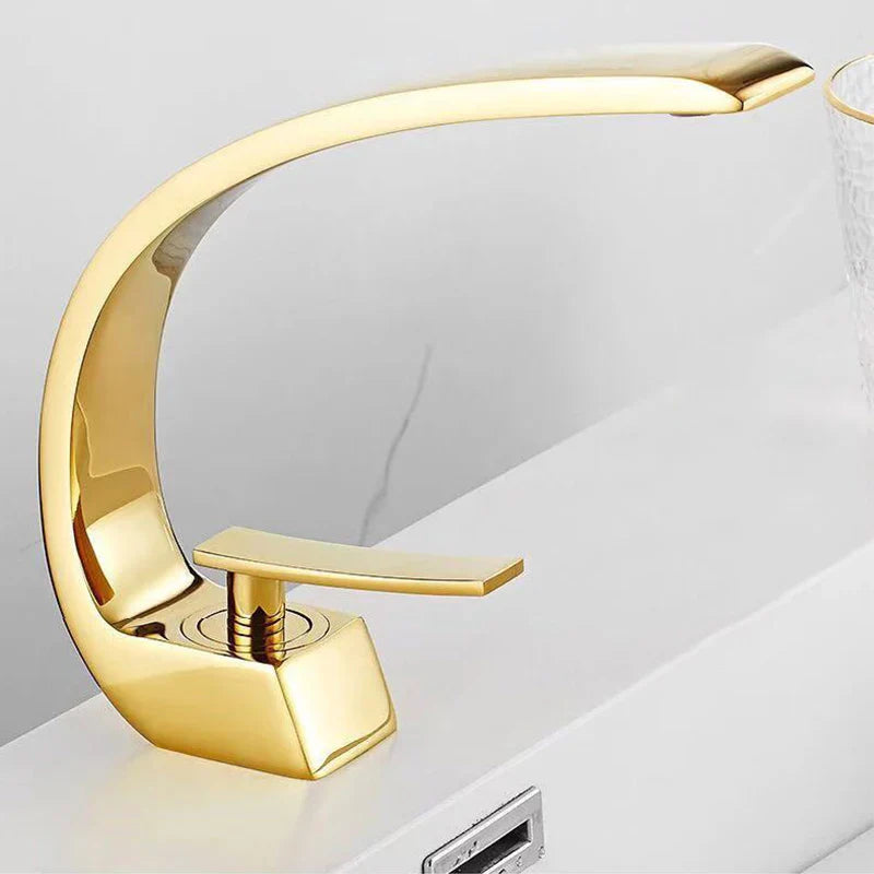 Curved Brass Single-Handle Bathroom Sink Faucet