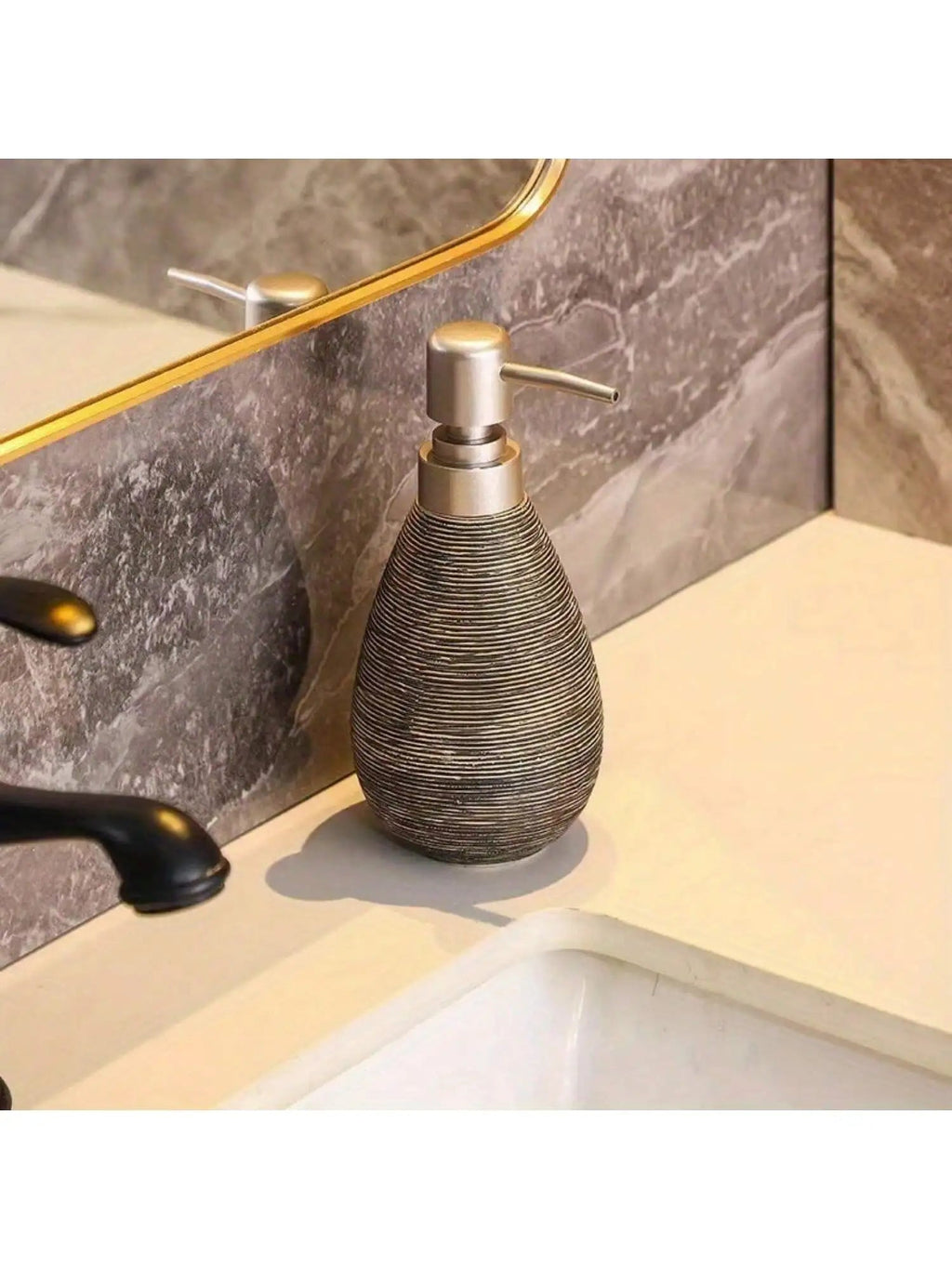 Heavy Glazed Ceramic Drip-Free Pump Soap Dispenser