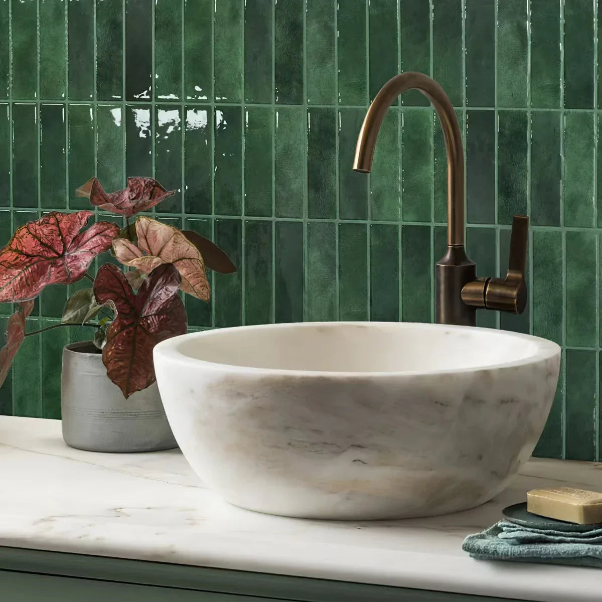 Peel-And-Stick Heat-Resistant & Waterproof Wall Tiles