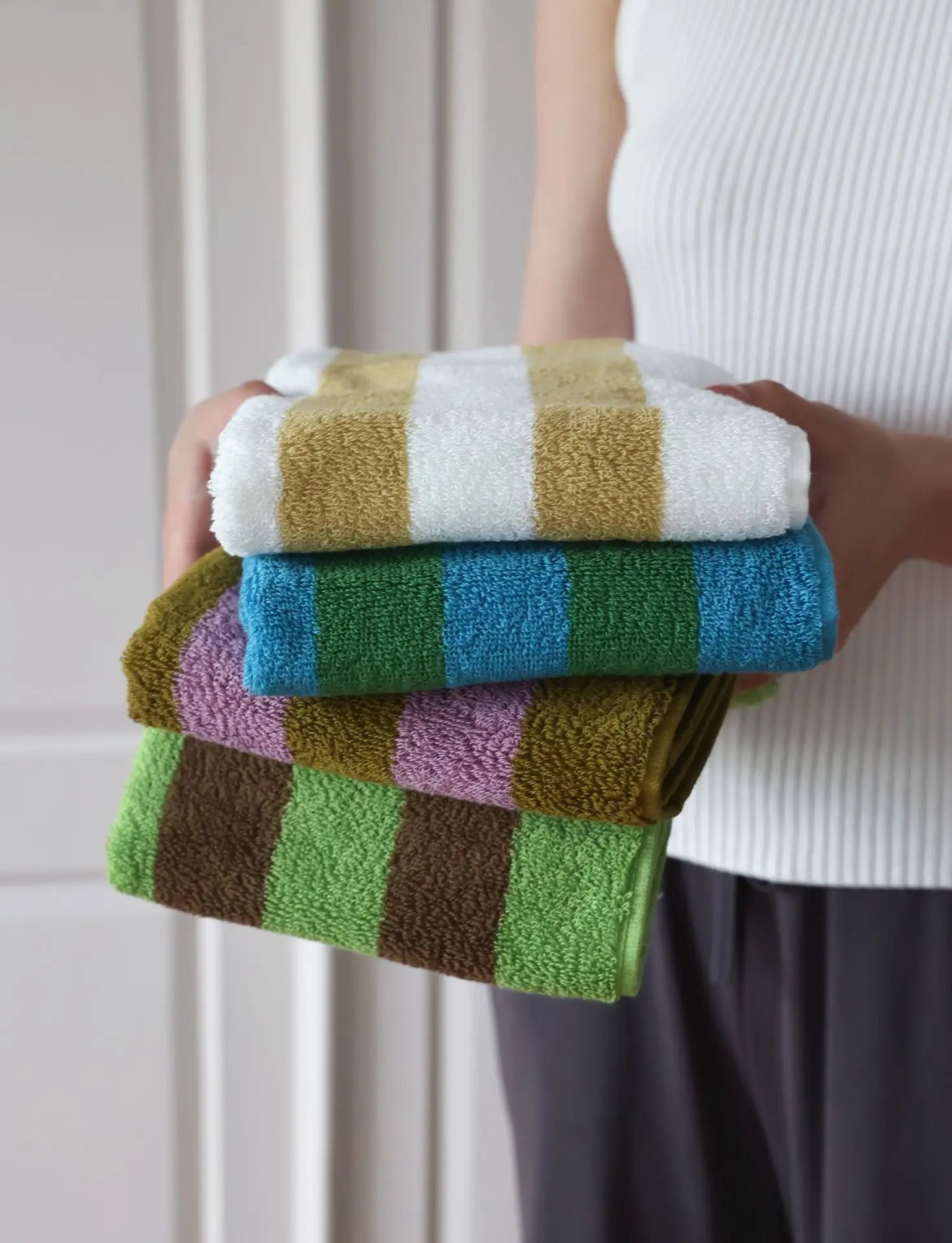 Quick-Drying Combed Cotton Striped Towel