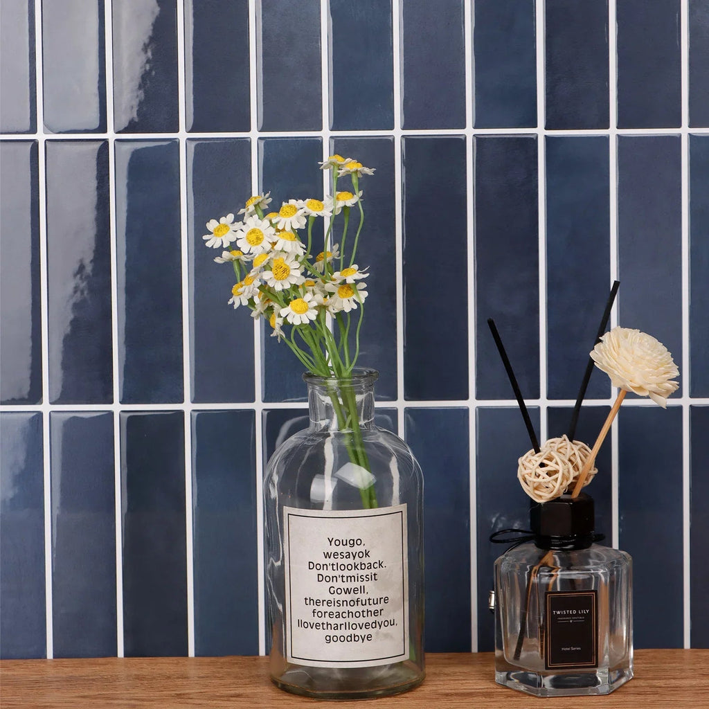 Realistic 3D Glossy Peel-And-Stick Wall Tile Sticker (Removable)