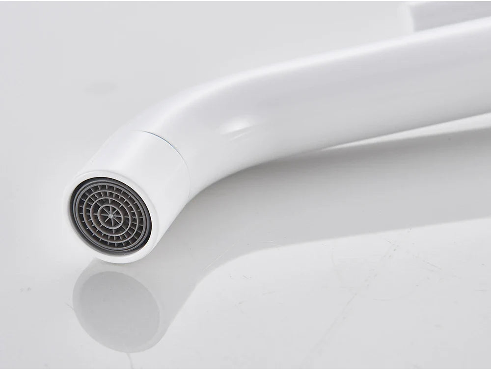 Single-Handle Ceramic Valve Basin Faucet (Single-Hole Deck-Mount)