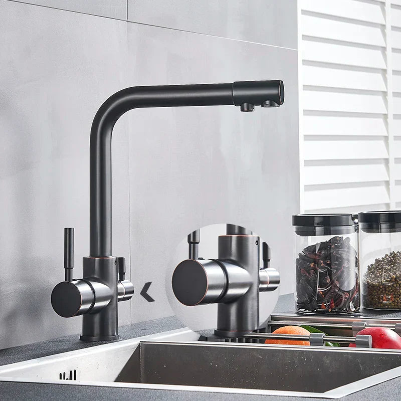 Solid Brass 2-in-1 Filtered Kitchen Faucet (Single-Handle)