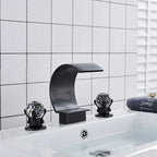 Solid Brass Ceramic-Disc Bathroom Faucet (Widespread 3-Hole)