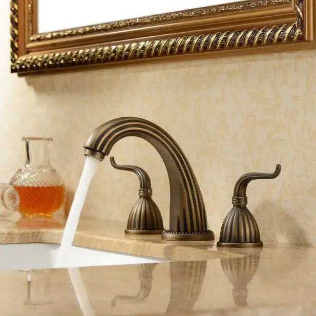 Solid Brass Ceramic Disc Wall-Mount Bathroom Faucet (8-Inch Widespread)