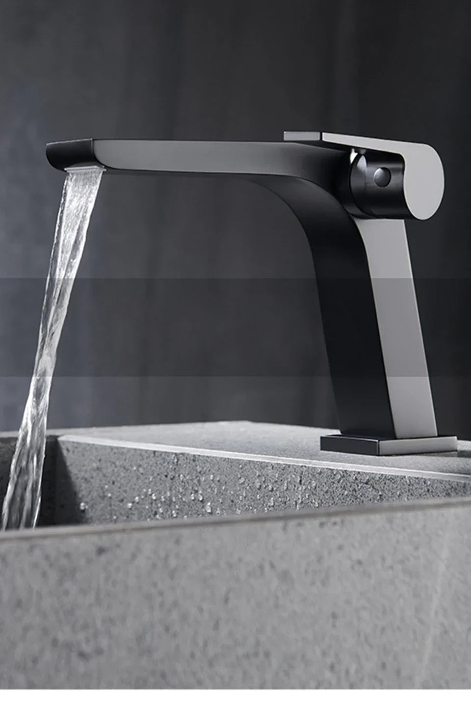 Solid Brass Ceramic Disc Waterfall Bathroom Faucet (Single-Hole Deck Mount)