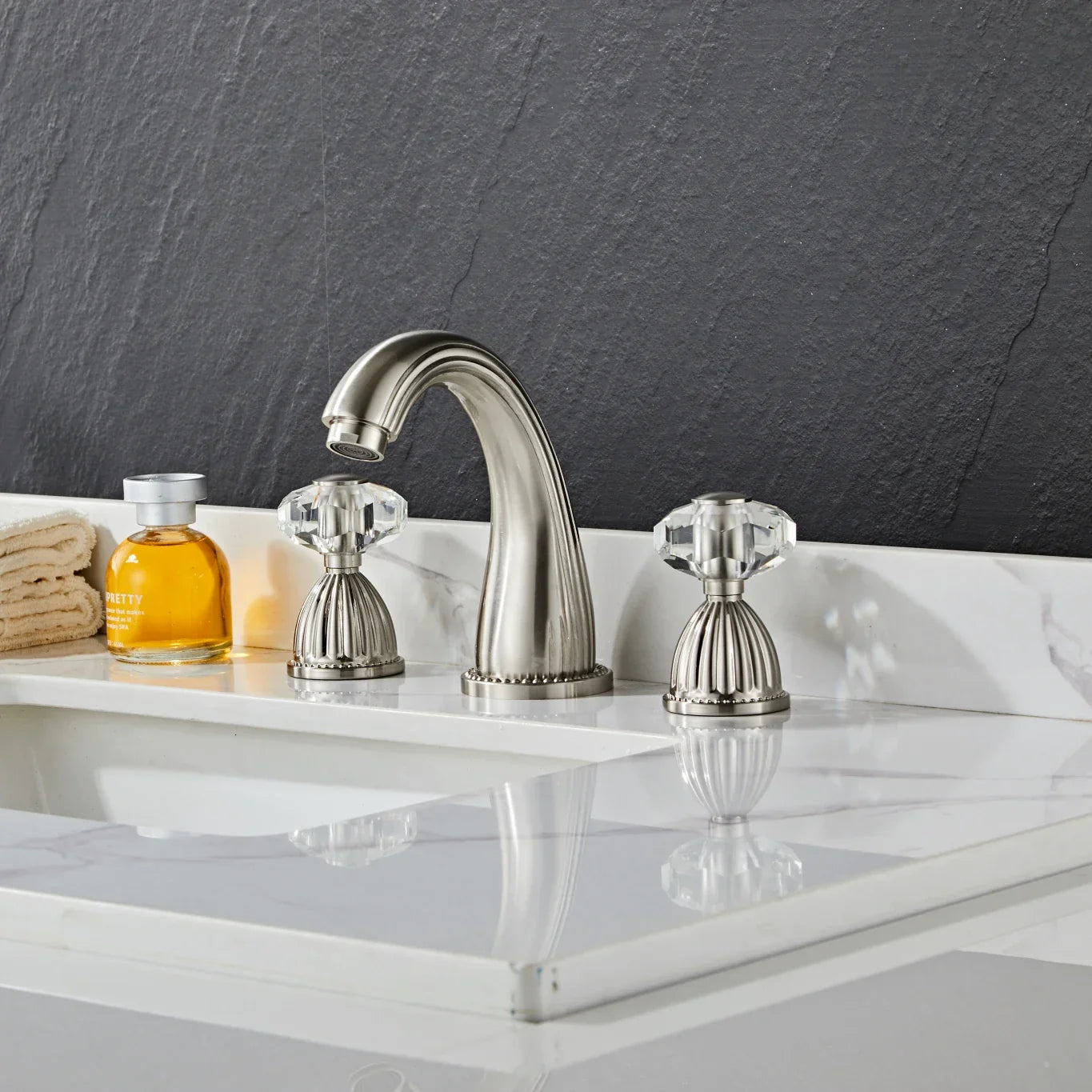 Solid Brass & Ceramic Disc Widespread Bathroom Faucet (8-Inch Deck-Mount)