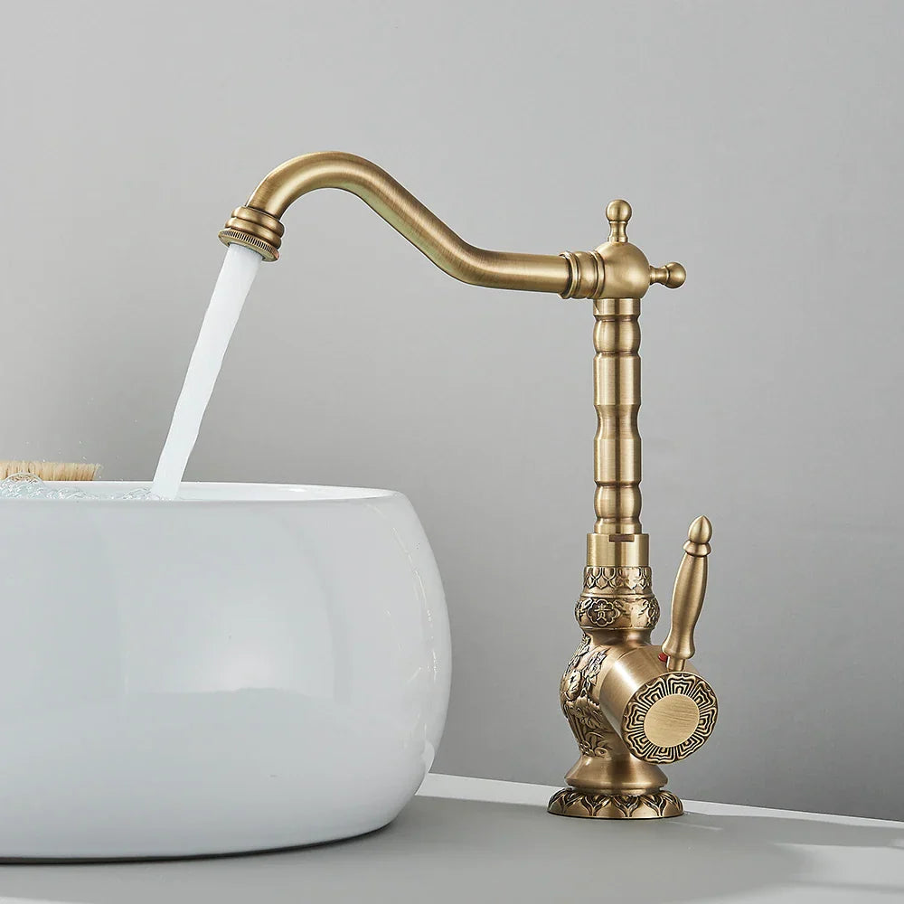 Solid Brass Pull-Out & 360° Swivel Kitchen Faucet (Oil-Rubbed Bronze)