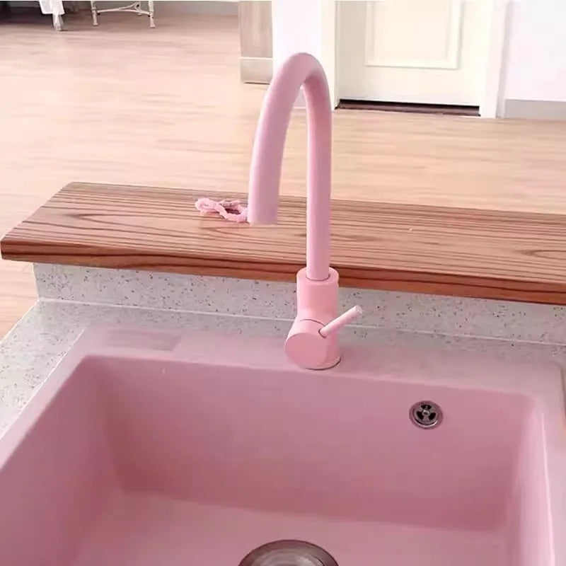 Solid Brass Single-Lever Bathroom Faucet (Deck-Mount)