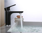 Solid Brass Single-Lever Bathroom Faucet (Deck-Mount)