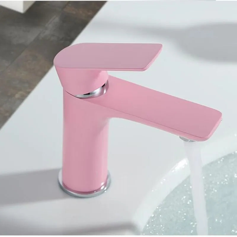 Solid Brass Single-Lever Bathroom Faucet (Deck-Mount)