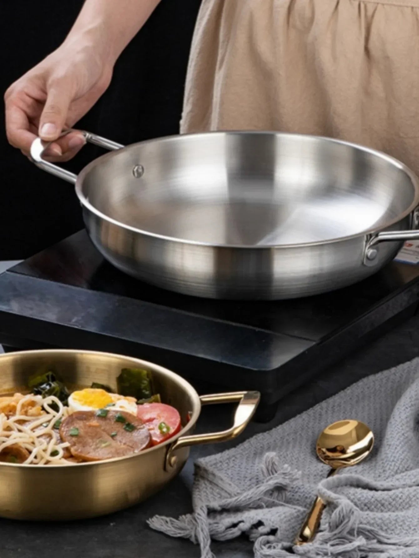 Stainless Steel Even Heat Sauce & Paella Pan
