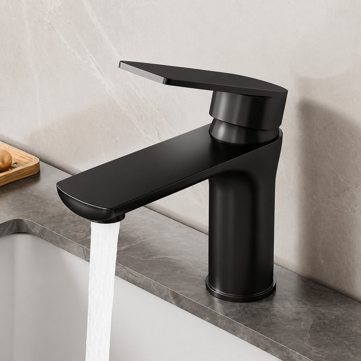 Stainless Steel Single-Handle Bathroom Faucet (Deck-Mounted)