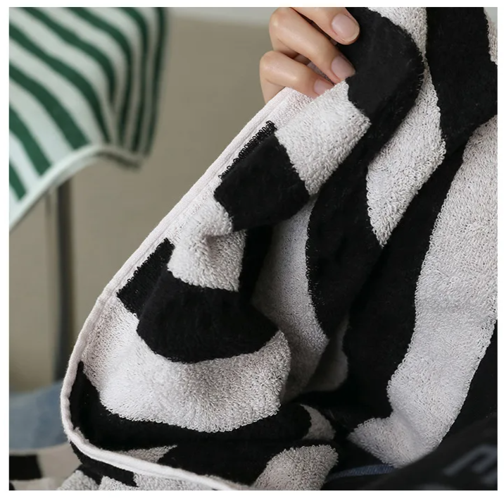 Ultra-Soft Combed Cotton Quick-Dry Towel (Striped)