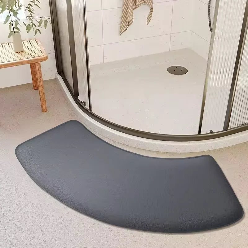 Ultra-Soft Coral Velvet Non-Slip Bath Mat