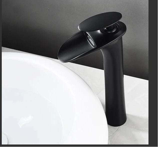 Waterfall Spout Brass Body & Ceramic Valve Basin Faucet (Single-Hole Deck-Mount)