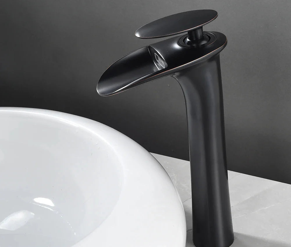 Waterfall Spout Brass Body & Ceramic Valve Basin Faucet (Single-Hole Deck-Mount)