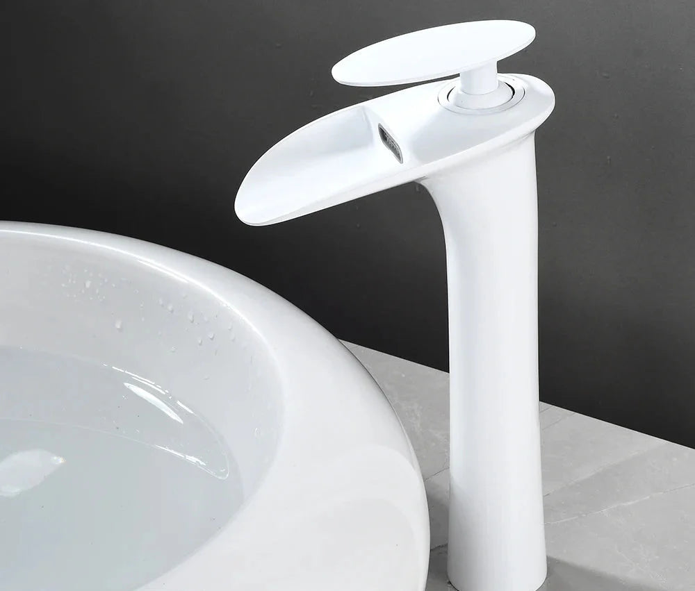 Waterfall Spout Brass Body & Ceramic Valve Basin Faucet (Single-Hole Deck-Mount)