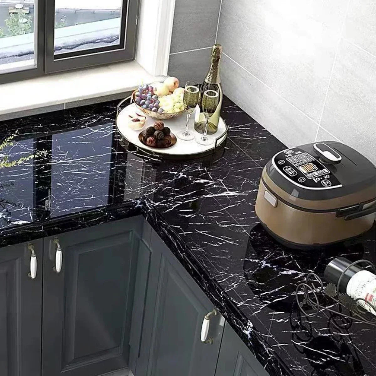 Waterproof Peel & Stick Marble Vinyl Tile